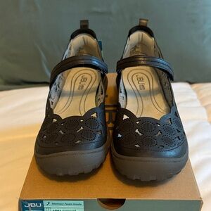 JBU Women’s Anne Mary Jane Black Shimmer size 8.5 NWT